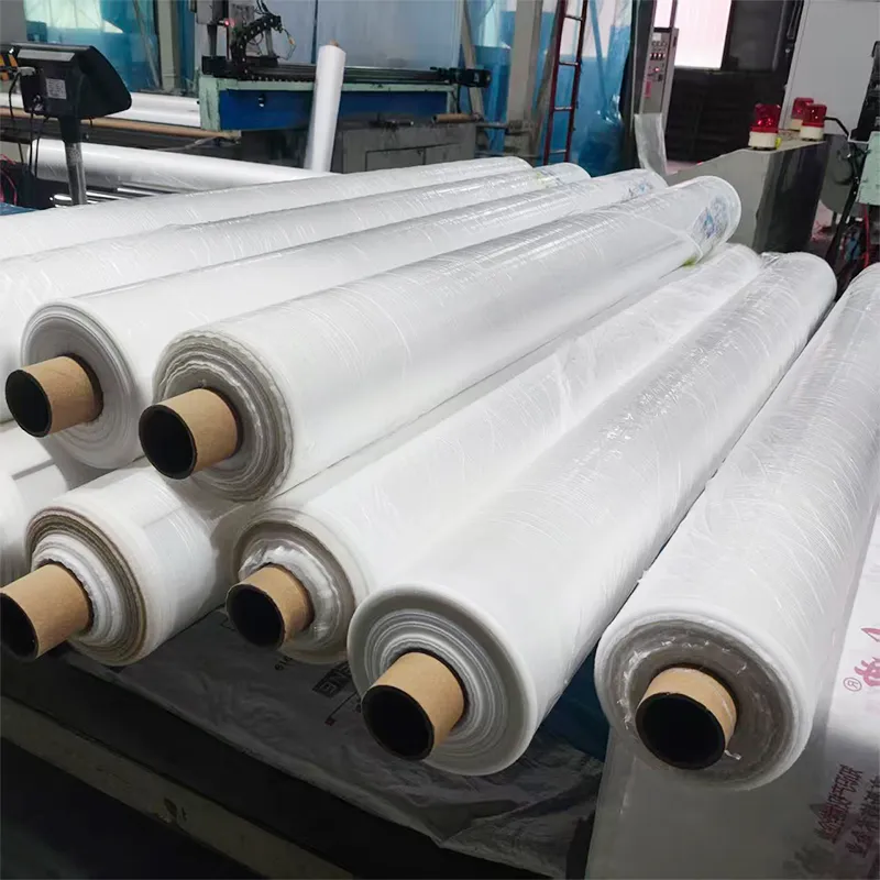 Утолщённая высокопрочная мульчирующая плёнка - белая (1)